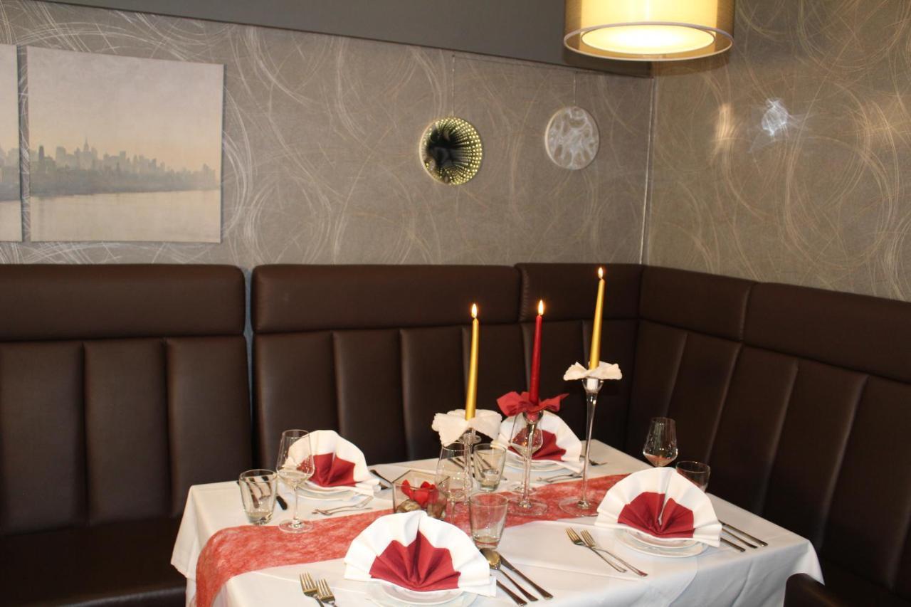 H+ Hotel แอร์ฟวร์ท ภายนอก รูปภาพ